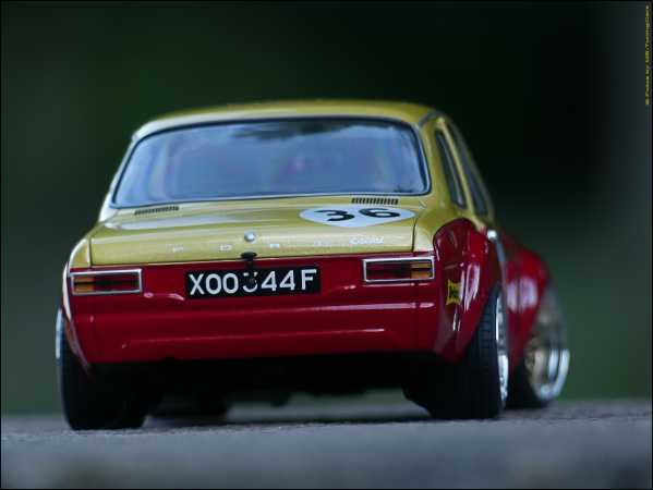 1:18 Ford Escort RS 2000 TC GP Breitbau / Widebody + Alufelgen